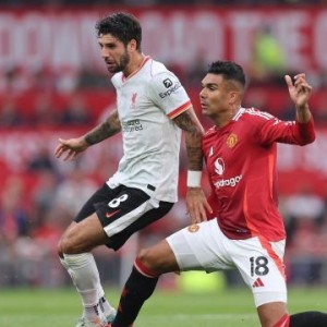 林良锋：比曼联惨败更可怕的，是无人帮扶梅努